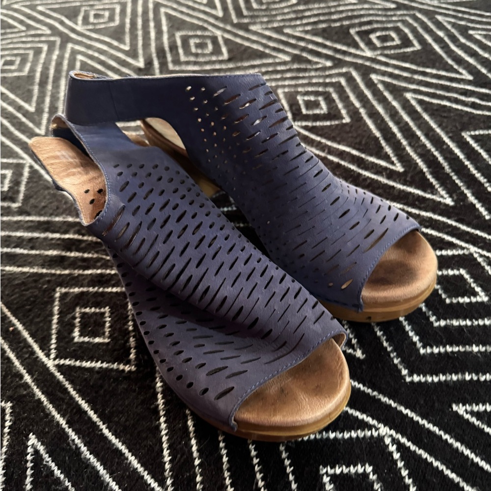 Dansko Tan and Blue Leather sandals